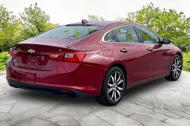 Used 2018  Chevrolet Malibu 4d Sedan LT at Carrikers Auto Outlet near Oskaloosa&comma; IA