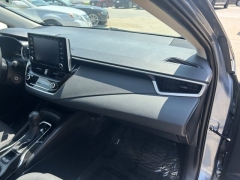 Used 2020  Toyota Corolla 4d Sedan LE at Carrikers Auto Outlet near Oskaloosa&comma; IA