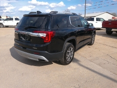 Used 2023 GMC Acadia AWD 4dr SLE at Carrikers Auto Outlet near Oskaloosa, IA