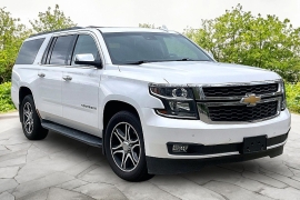Used 2016  Chevrolet Suburban 4d SUV 4WD LT at Carrikers Auto Outlet near Oskaloosa&comma; IA