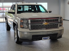 Used 2014  Chevrolet Silverado 1500 2WD Double Cab LT at Carrikers Auto Outlet near Oskaloosa&comma; IA