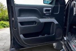 Used 2018  Chevrolet Silverado 1500 4WD Double Cab LT Z71 at Carrikers Auto Outlet near Oskaloosa&comma; IA