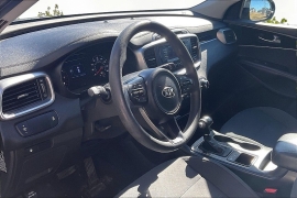 Used 2016  Kia Sorento 4d SUV AWD LX at Carrikers Auto Outlet near Oskaloosa&comma; IA