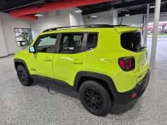 Used 2018  Jeep Renegade 4d SUV 4WD Latitude Turbo at Carrikers Auto Outlet near Oskaloosa&comma; IA