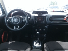 Used 2020 Jeep Renegade 4d SUV 4WD Sport Upland Edition at Carrikers Auto Outlet near Oskaloosa, IA
