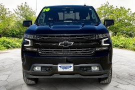 Used 2020  Chevrolet Silverado 1500 4WD Double Cab RST at Carrikers Auto Outlet near Oskaloosa, IA