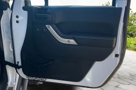 Used 2016  Jeep Wrangler Unlimited 4d Convertible Rubicon at Carrikers Auto Outlet near Oskaloosa&comma; IA