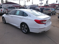 Used 2018 Honda Accord Sedan 4d EX-L 2.0T w/Navigation at Carrikers Auto Outlet near Oskaloosa, IA