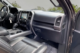 Used 2018  Ford F-150 4WD SuperCab XLT at Carrikers Auto Outlet near Oskaloosa&comma; IA