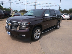 Used 2020 Chevrolet Suburban 4d SUV 4WD Premier at Carrikers Auto Outlet near Oskaloosa, IA