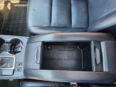 Used 2014  Toyota Highlander 4d SUV FWD XLE at Carrikers Auto Outlet near Oskaloosa&comma; IA