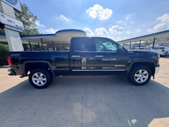 Used 2015 GMC Sierra 1500 4WD Double Cab SLT at Carrikers Auto Outlet near Oskaloosa, IA