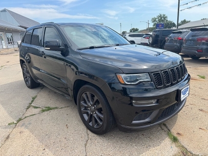 Used 2018 Jeep Grand Cherokee 4d SUV 4WD Overland V6 High Altitude at Carrikers Auto Outlet near Oskaloosa, IA