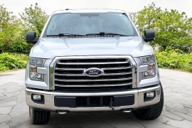 Used 2017  Ford F-150 4WD SuperCab XLT at Carrikers Auto Outlet near Oskaloosa&comma; IA