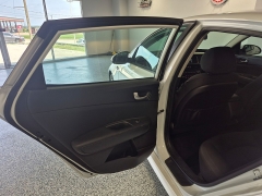 Used 2018  Kia Optima 4d Sedan LX at Carrikers Auto Outlet near Oskaloosa&comma; IA
