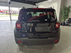 Used 2019  Jeep Renegade 4d SUV 4WD Latitude Altitude at Carrikers Auto Outlet near Oskaloosa&comma; IA