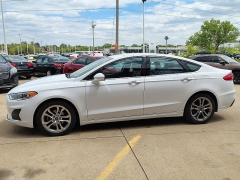  2020 Ford Fusion 4d Sedan FWD SEL at Carrikers Auto Outlet near Oskaloosa&comma; IA
