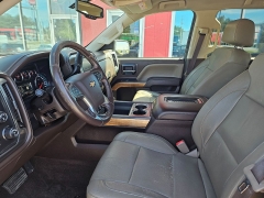 Used 2017  Chevrolet Silverado 1500 4WD Crew Cab LTZ at Carrikers Auto Outlet near Oskaloosa&comma; IA