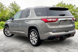 Used 2018  Chevrolet Traverse 4d SUV AWD Premier at Carrikers Auto Outlet near Oskaloosa&comma; IA