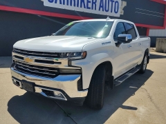 Used 2020  Chevrolet Silverado 1500 4WD Crew Cab LTZ at Carrikers Auto Outlet near Oskaloosa&comma; IA
