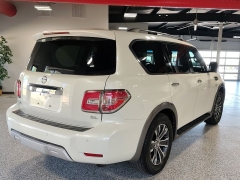 Used 2017  Nissan Armada 4d SUV AWD Platinum at Carrikers Auto Outlet near Oskaloosa&comma; IA