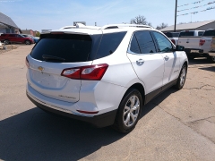 Used 2020 Chevrolet Equinox 4d SUV AWD Premier w/1LZ at Carrikers Auto Outlet near Oskaloosa, IA
