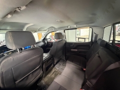 Used 2016  Chevrolet Silverado 1500 4WD Crew Cab LT Z71 at Carrikers Auto Outlet near Oskaloosa&comma; IA
