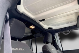 Used 2017  Jeep Wrangler Unlimited 4d Convertible Sahara at Carrikers Auto Outlet near Oskaloosa&comma; IA