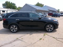 Used 2019 Kia Sorento 4d SUV FWD EX at Carrikers Auto Outlet near Oskaloosa, IA