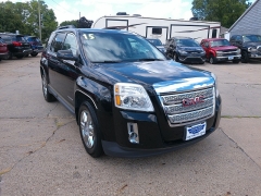 Used 2015 GMC Terrain 4d SUV AWD SLE2 at Carrikers Auto Outlet near Oskaloosa, IA