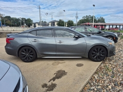 Used 2017  Nissan Maxima 4d Sedan SR at Carrikers Auto Outlet near Oskaloosa&comma; IA