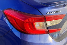 Used 2018  Honda Accord Sedan 4d Sport 2&period;0T 6spd at Carrikers Auto Outlet near Oskaloosa&comma; IA