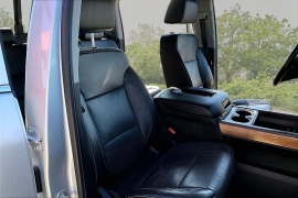 Used 2017  Chevrolet Silverado 1500 4WD Crew Cab LTZ at Carrikers Auto Outlet near Oskaloosa&comma; IA