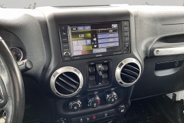 Used 2017  Jeep Wrangler Unlimited 4d Convertible Sahara at Carrikers Auto Outlet near Oskaloosa&comma; IA