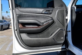 Used 2018  GMC Yukon 4d SUV 4WD SLT at Carrikers Auto Outlet near Oskaloosa&comma; IA