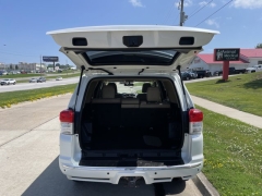 Used 2013  Toyota 4Runner 4d SUV 4WD SR5 at Carrikers Auto Outlet near Oskaloosa&comma; IA