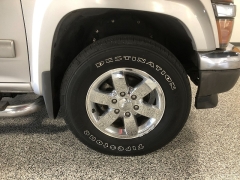 Used 2011  Chevrolet Colorado 4WD Crew Cab LT2 at Carrikers Auto Outlet near Oskaloosa&comma; IA