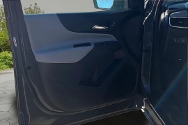 Used 2020  Chevrolet Equinox 4d SUV AWD LT w&sol;2FL at Carrikers Auto Outlet near Oskaloosa&comma; IA