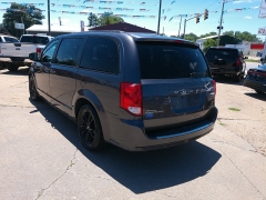 Used 2019 Dodge Grand Caravan 4d Wagon GT at Carrikers Auto Outlet near Oskaloosa, IA