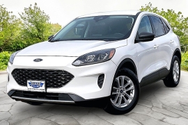  2022 Ford Escape SE AWD at Carrikers Auto Outlet near Oskaloosa&comma; IA