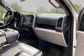 Used 2017  Ford F-150 4WD SuperCab XLT at Carrikers Auto Outlet near Oskaloosa&comma; IA