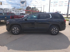 Used 2023 GMC Acadia AWD 4dr SLE at Carrikers Auto Outlet near Oskaloosa, IA