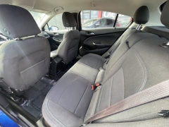 Used 2017  Chevrolet Cruze 4d Hatchback LT Auto at Carrikers Auto Outlet near Oskaloosa&comma; IA