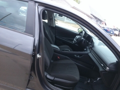 Used 2021 Hyundai Elantra SEL IVT at Carrikers Auto Outlet near Oskaloosa, IA