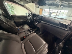 Used 2019  Honda Odyssey 4d Wagon EX-L at Carrikers Auto Outlet near Oskaloosa&comma; IA