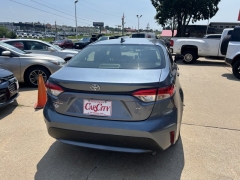 Used 2020  Toyota Corolla 4d Sedan LE at Carrikers Auto Outlet near Oskaloosa&comma; IA