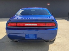 Used 2012  Dodge Challenger 2d Coupe R&sol;T at Carrikers Auto Outlet near Oskaloosa&comma; IA