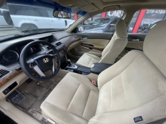 Used 2008  Honda Accord Sedan 4d EX V6 at Carrikers Auto Outlet near Oskaloosa&comma; IA