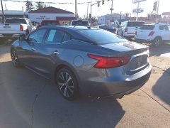 Used 2016 Nissan Maxima 4d Sedan Platinum at Carrikers Auto Outlet near Oskaloosa, IA