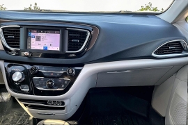 Used 2023  Chrysler Voyager LX FWD at Carrikers Auto Outlet near Oskaloosa&comma; IA